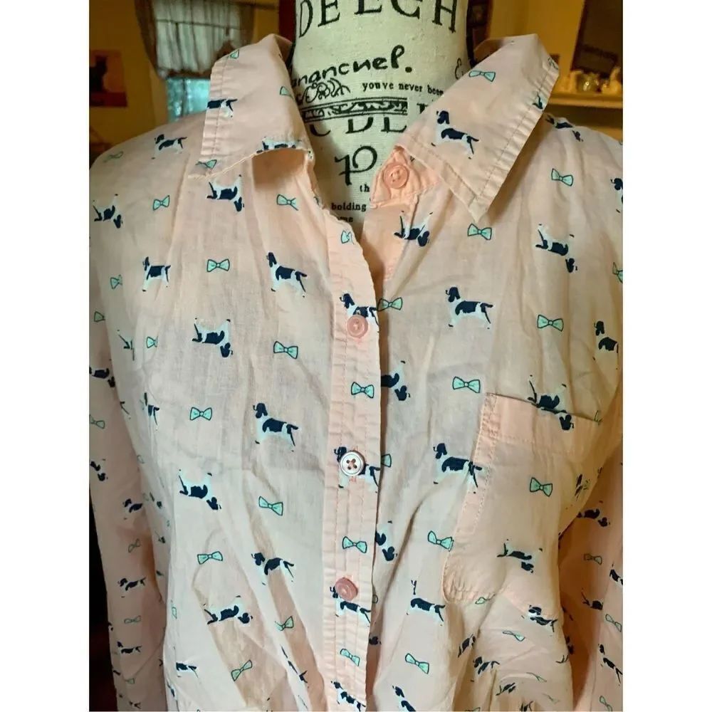 Red Camel Dog & Bow Button Up Shirt - Picture 5 of 8